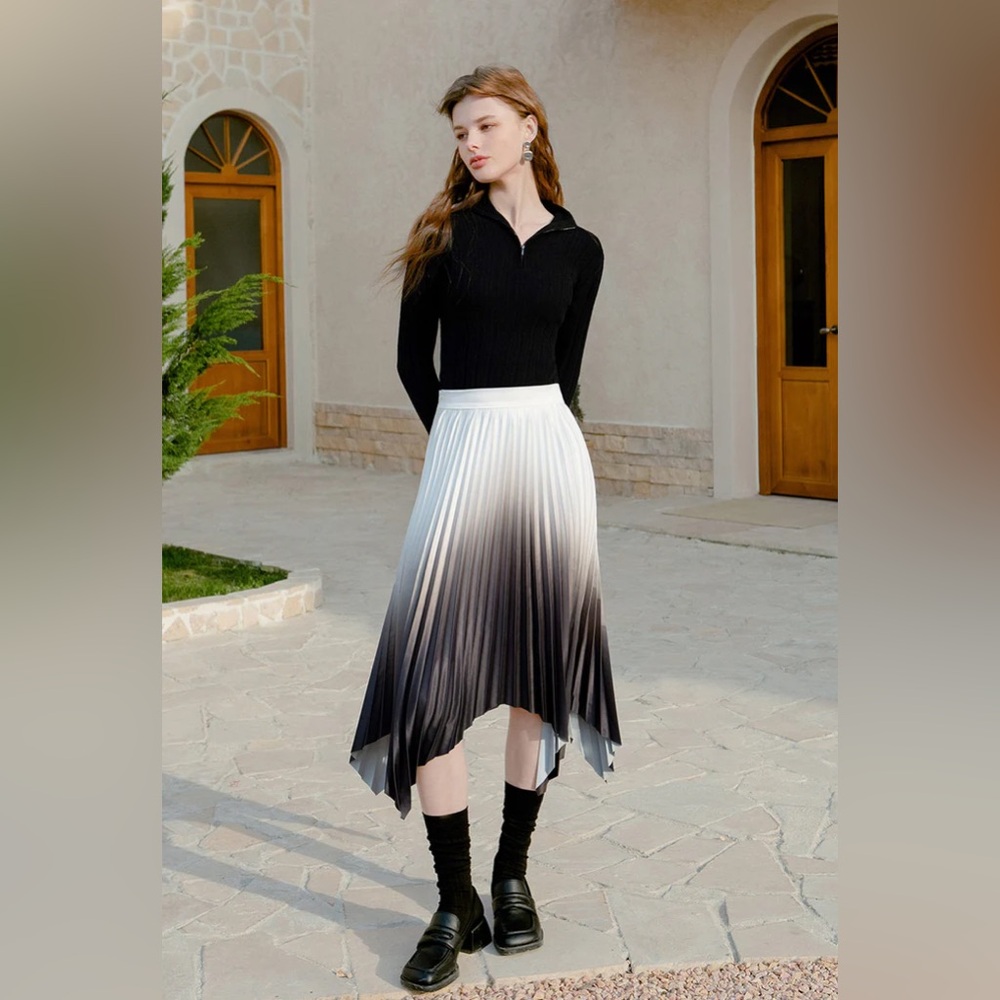 NWT - Petite Studio Calla Pleated Skirt in Shadow